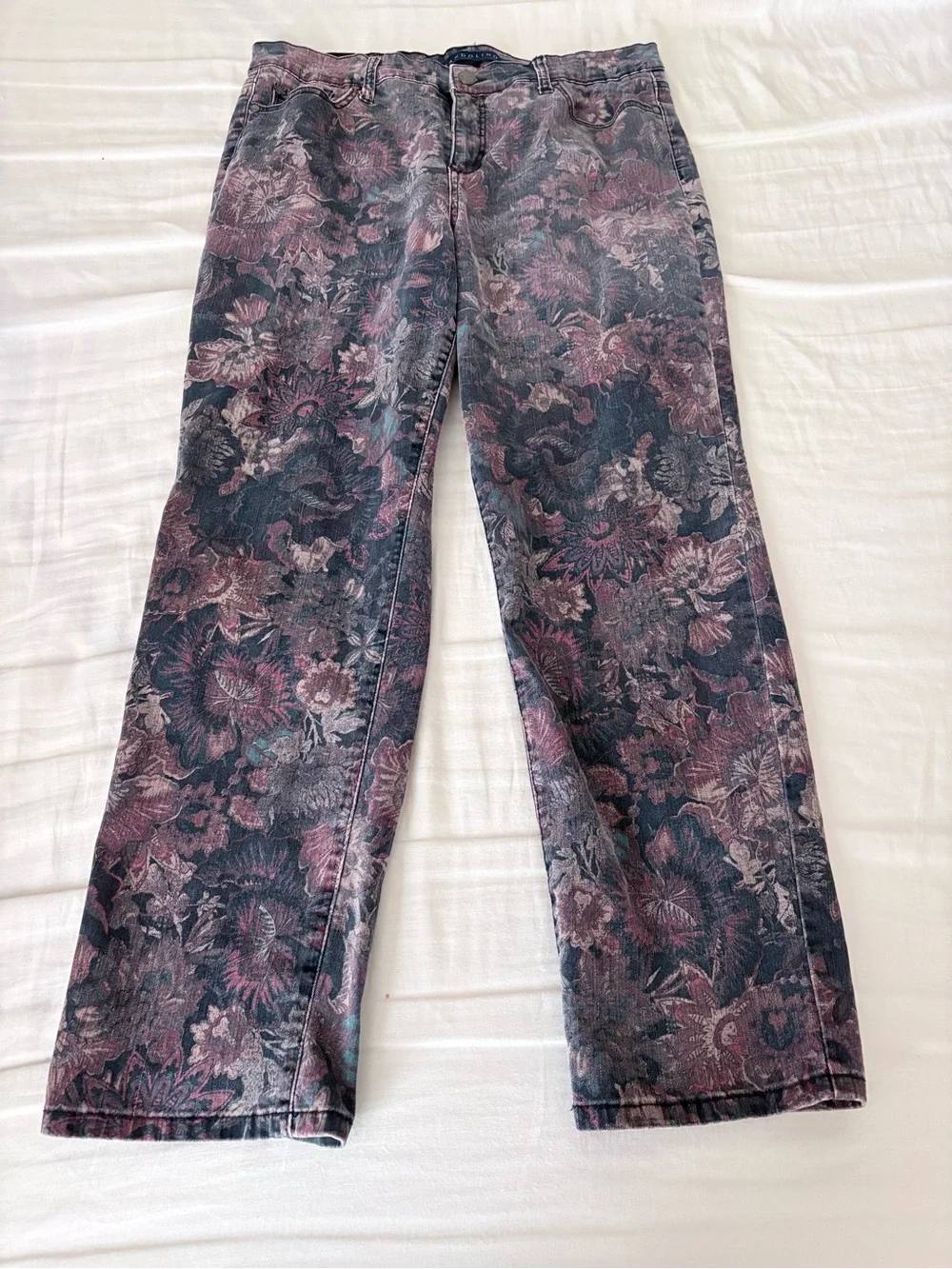Bandolino Jeans with Dusty Lavender and Slate Floral Waistband - Picture 1 of 9